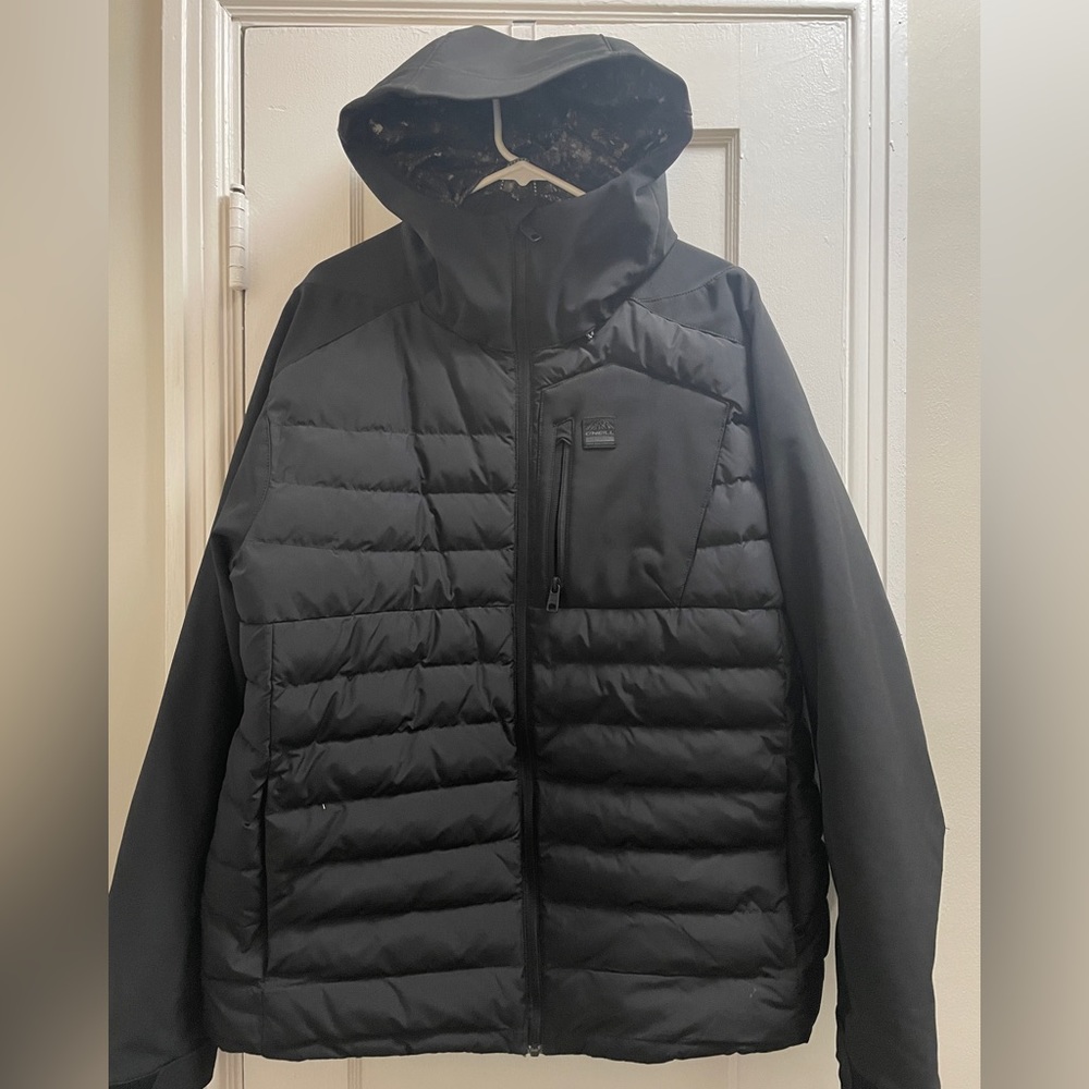 O’Neill snowboard down jacket.  Excellent condition, very warm down. Hybrid down